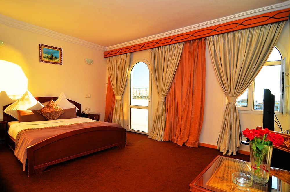 Omega Hotel Agadir Exterior foto